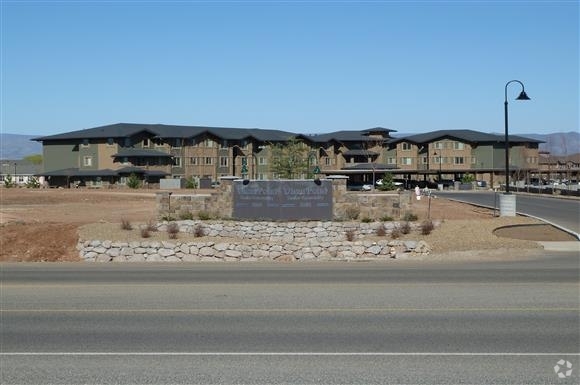 Primary Photo - View Point Senior Community Rental