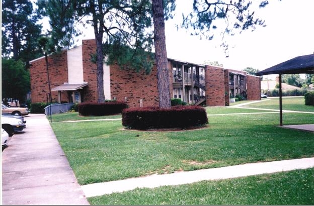 Woodvale Place Apartments - Woodvale Place Apartments