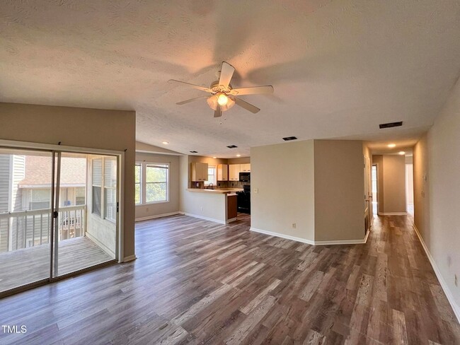 Photo - 1006 Wood Creek Dr Unit 9 Condo