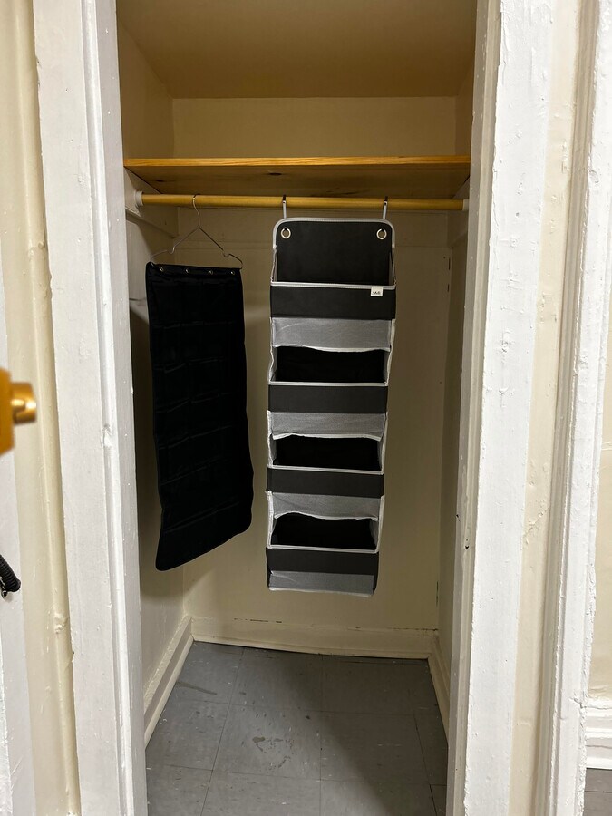 ** Rooming House ** Apartments Newark, New Jersey 5 units available