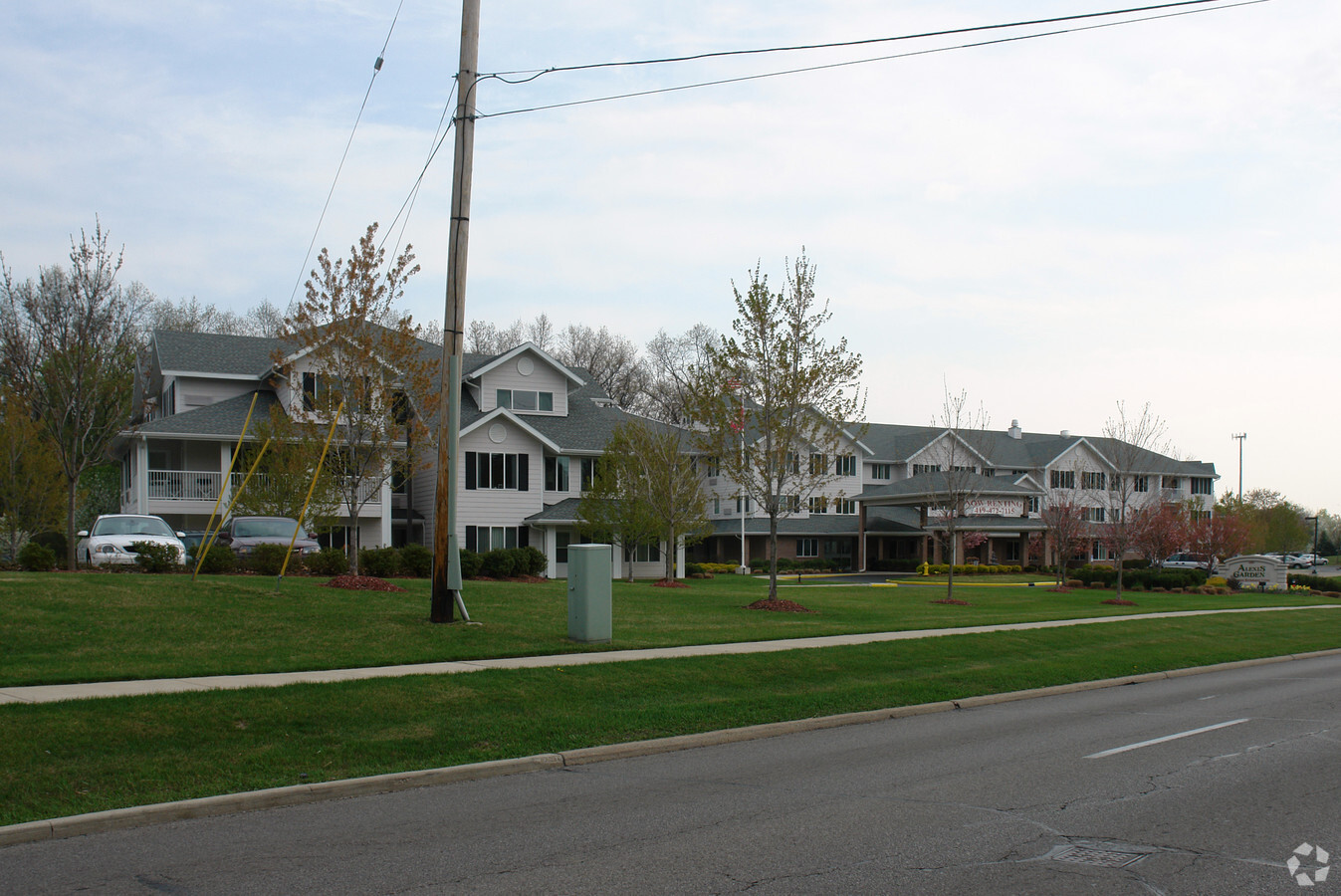 Alexis Gardens - Alexis Gardens Apartments