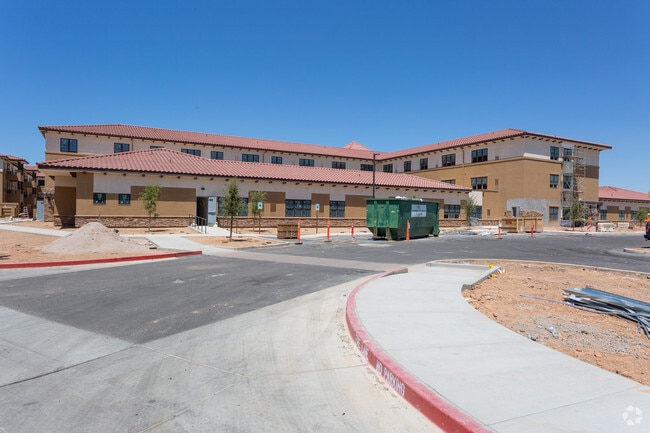 Building Photo - Clarendale of Chandler