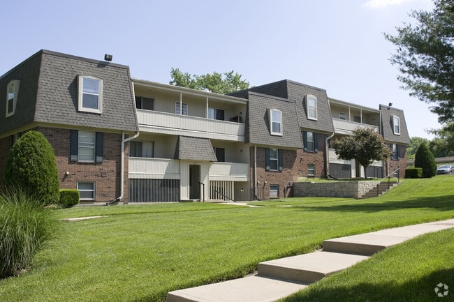Building Photo - Brougham Estates Rental