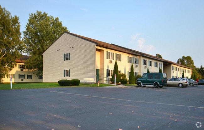 Front of Building - Friendship House Apartments