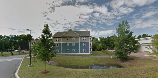 Building Photo - Pinecrest at Essex (Senior Living Community) Rental
