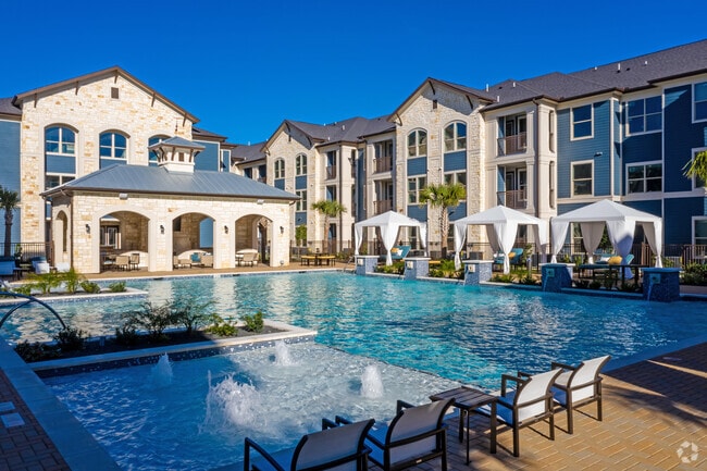 Building Photo - Chesapeake Bay Active Adult Luxury Resort Rental