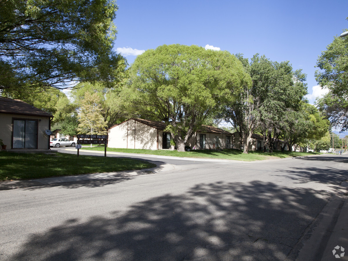 Photo - Valley Sun Village Apartments