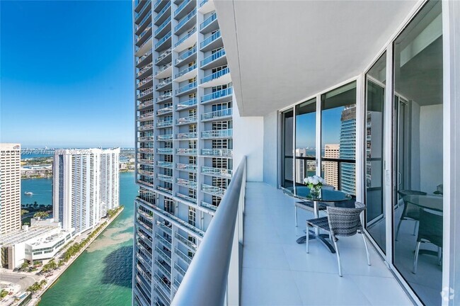 Building Photo - 475 Brickell Ave Rental