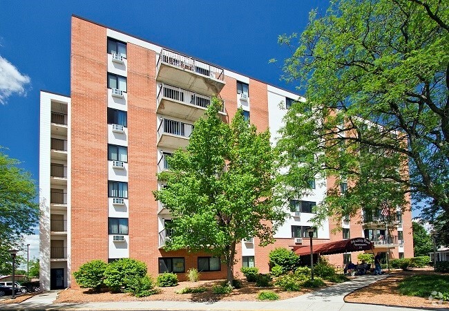 Friendship Place Apartments - Friendship Place Apartments