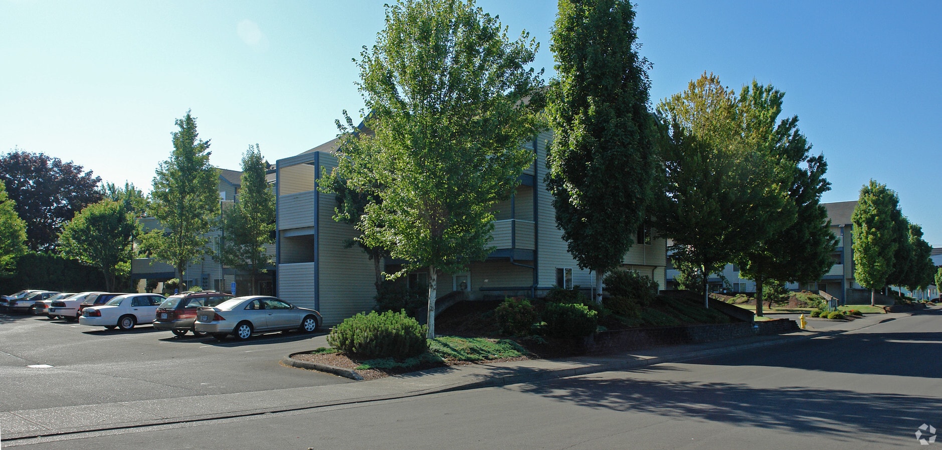 Camelot East Apartments Salem, Oregon 0 unit available After55