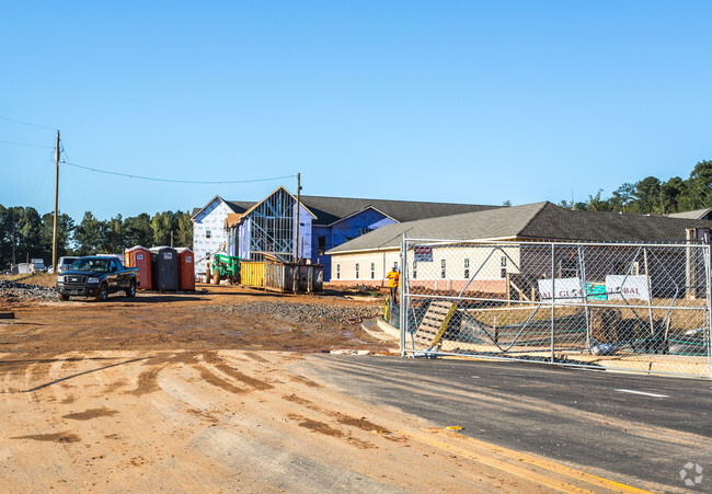 Building Photo - Heartis Fayetteville Independent Living Rental