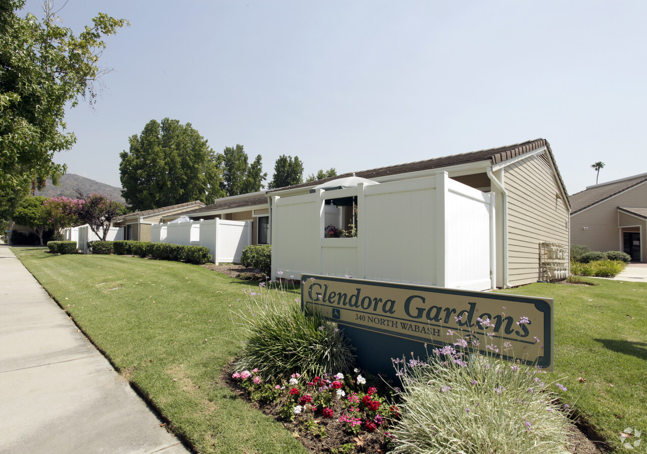 Photo - Glendora Gardens Apartments