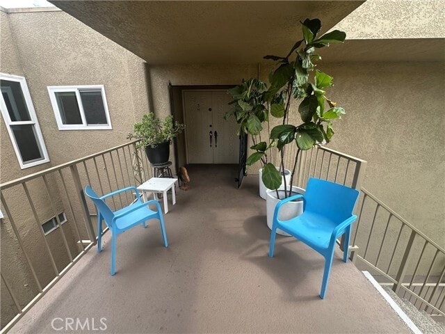 Building Photo - 2396 Via Mariposa W
