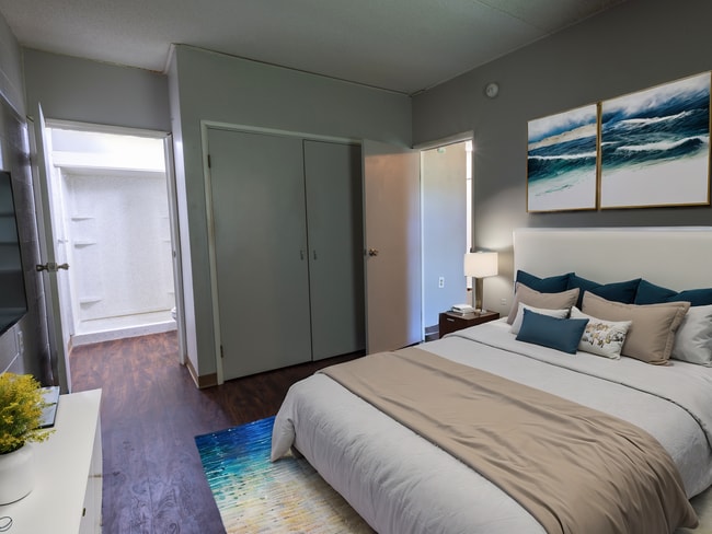 Poplar Court Bedroom - Poplar Court