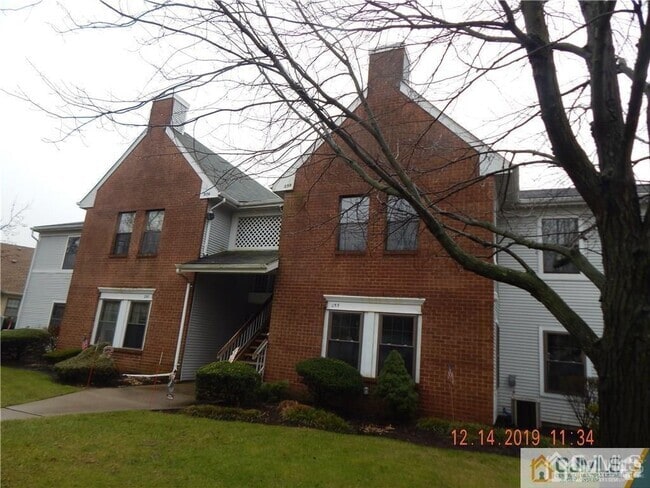 Building Photo - 255 Wycoff Way W Rental