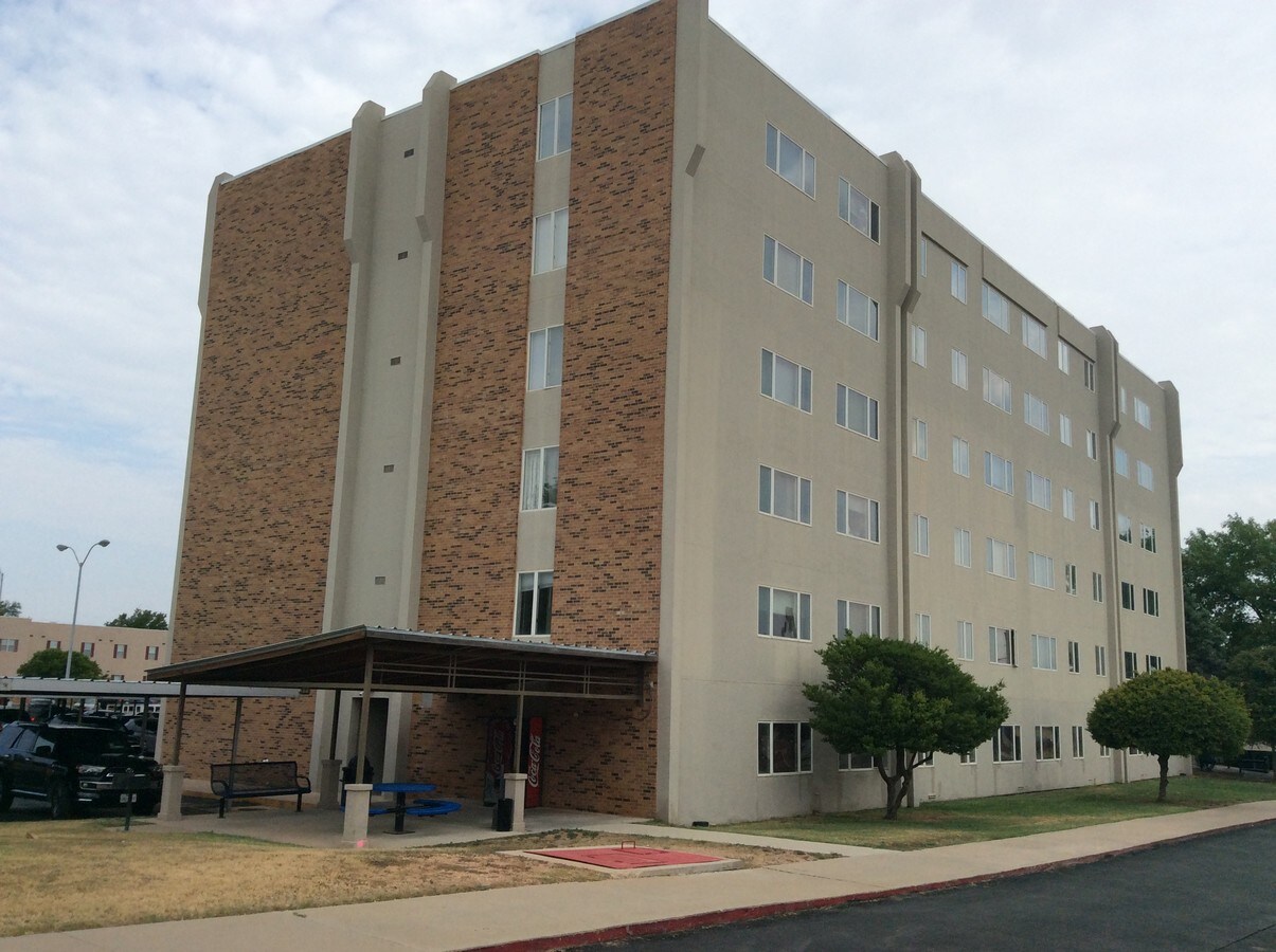 Canterbury South Apartments Big Spring, Texas 3 units available