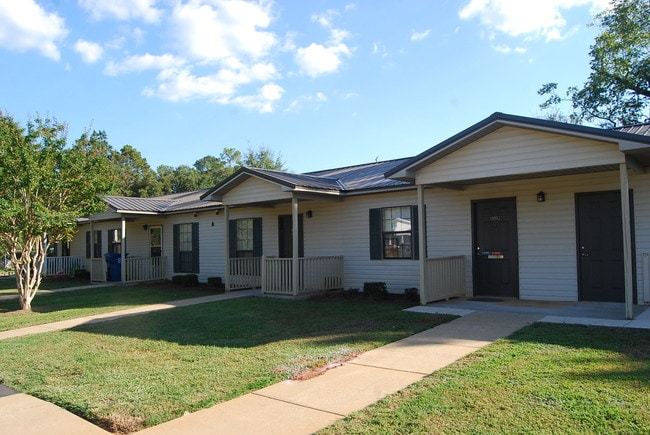 Building Photo - Ivy Village Rental