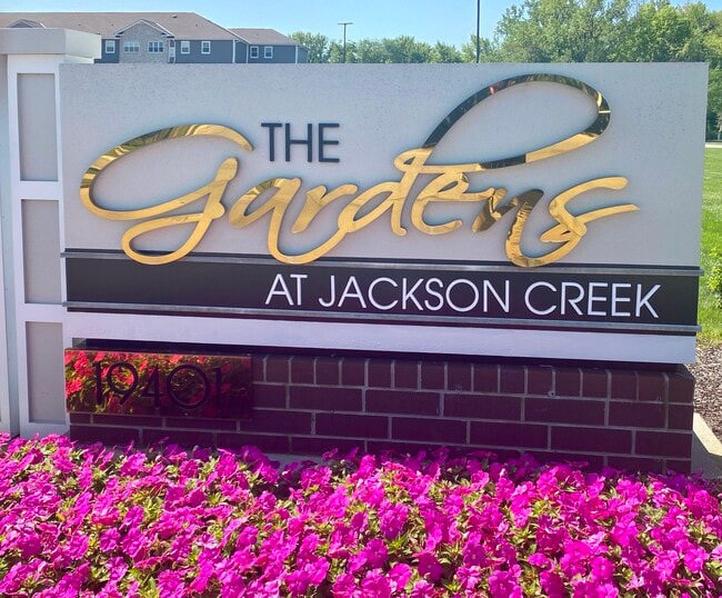 The Gardens at Jackson Creek Apartments Independence, Missouri 10