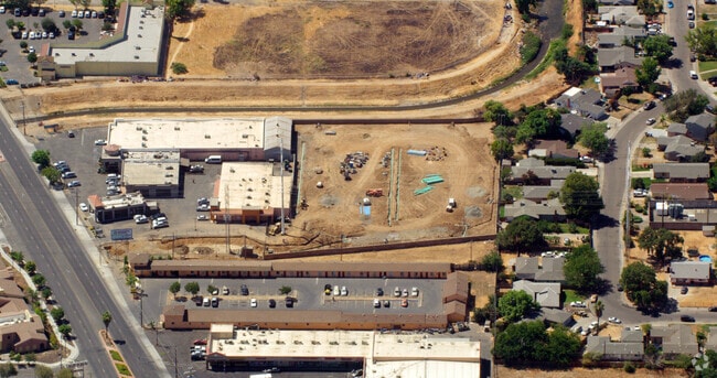 Building Photo - Tran Villa Luxury Apartments