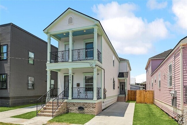 Building Photo - 2304 New Orleans St Rental
