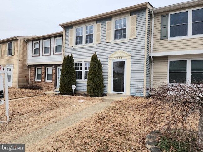 Photo - 3366 Longbow Ct Townhome