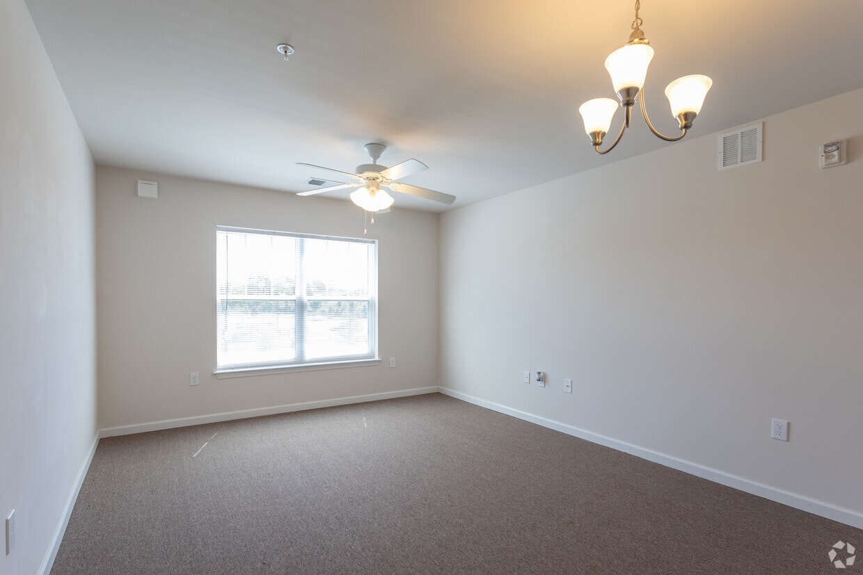 Floor Plan - Two Bedroom