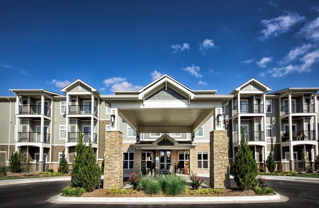 Cedarhurst of Woodland Hills - Cedarhurst of Woodland Hills Apartments