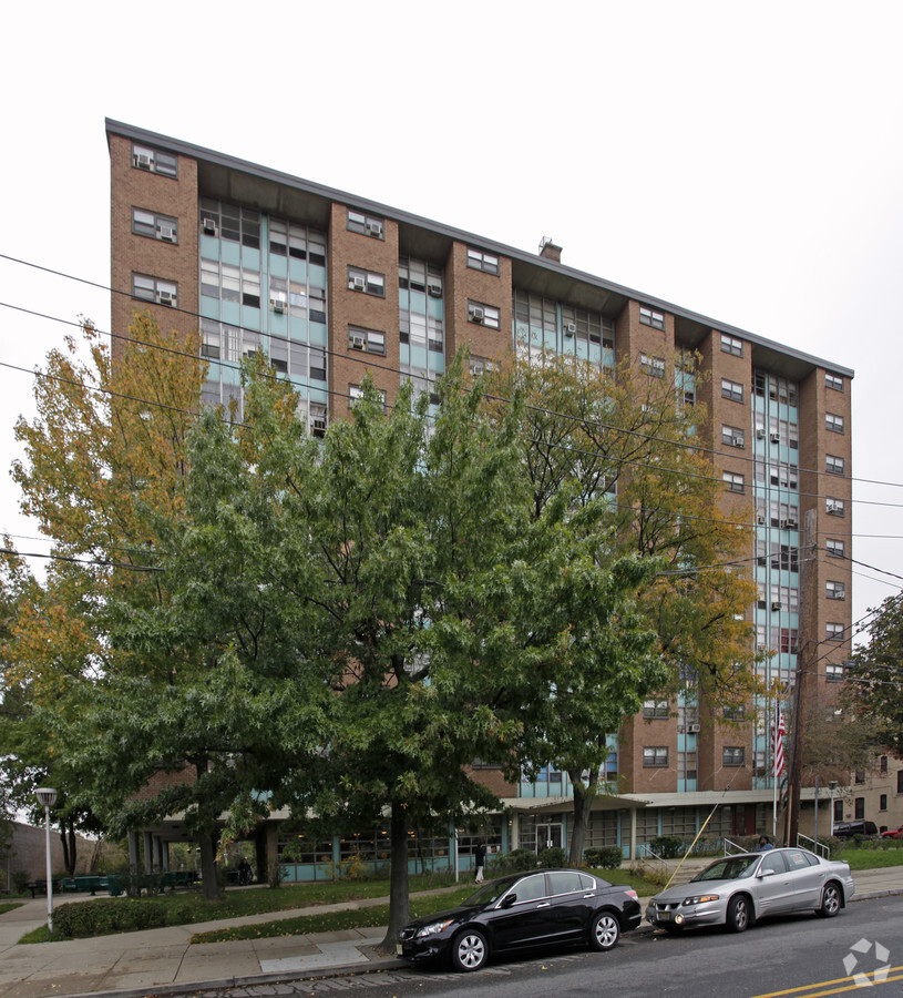 Photo - Berry Gardens I & II Apartments