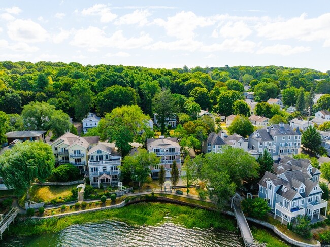 Photo - 776 Quinnipiac Ave Townhome