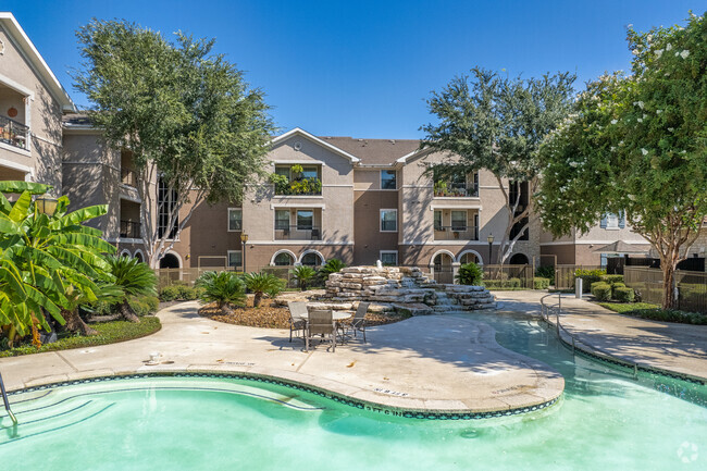 The Catania Apartments - Houston, Texas - 2 units available | After55