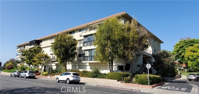 Building Photo - 2353 Via Mariposa W Rental