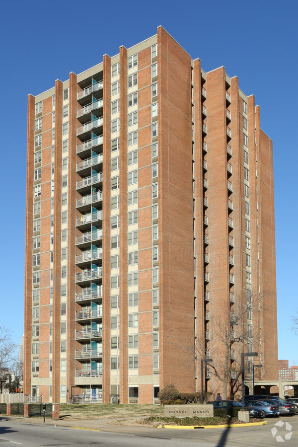 Photo - Dosker Manor Apartments