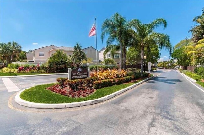 Photo - 4810 Grapevine Wy Townhome