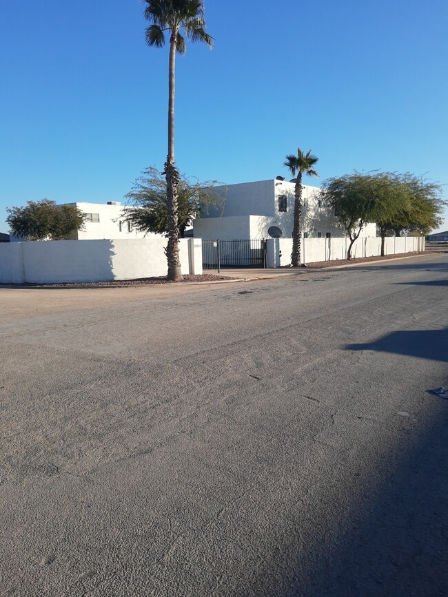 Building Photo - Tacna Senior Townhomes (Age 55+)