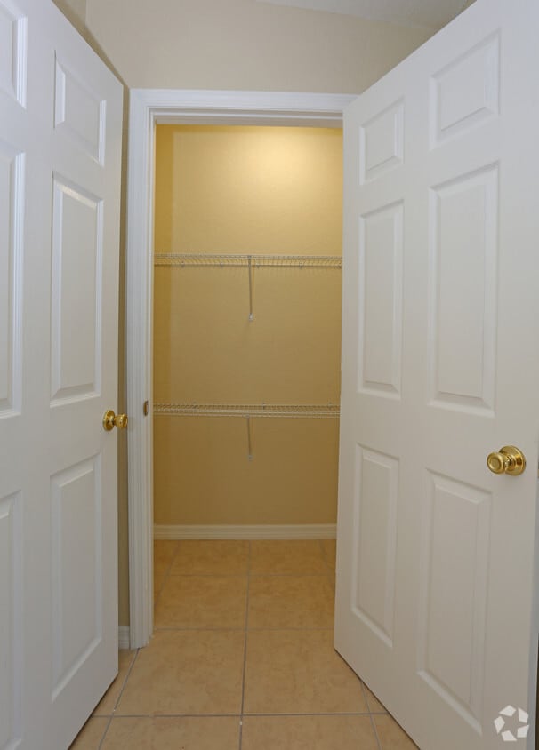 Floor Plan - One Bedroom 