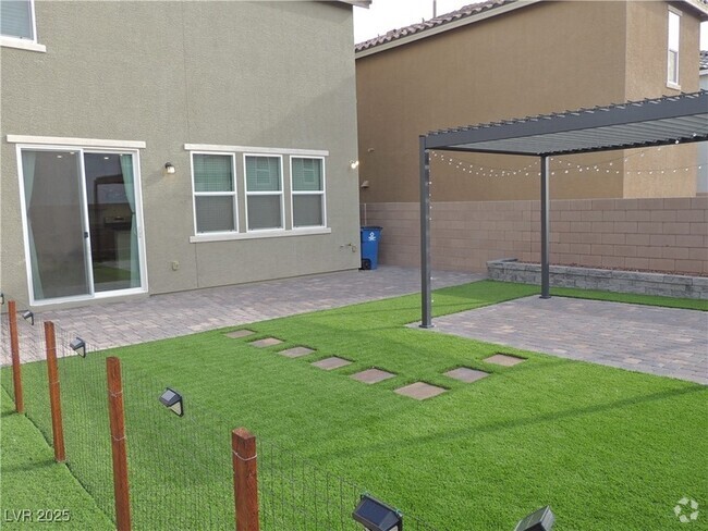 Building Photo - 9991 Cluny Ave Rental