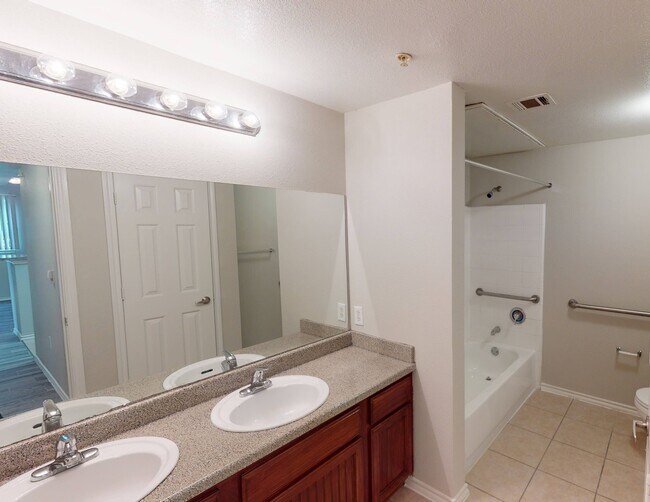 The Life at Brighton Estates Apartments Houston, Texas 6 units