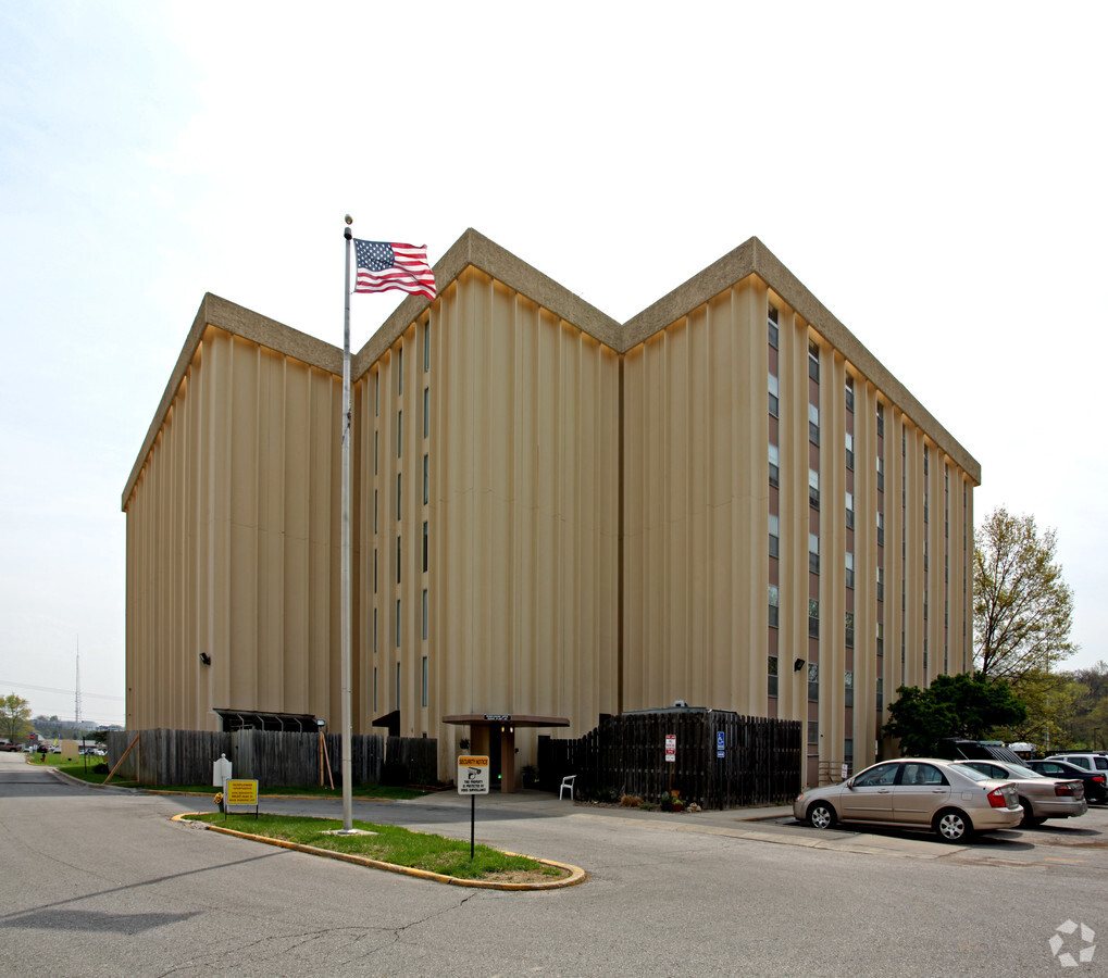 Photo - Sunflower Apartments