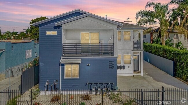Building Photo - 10820 Long Beach Blvd Rental