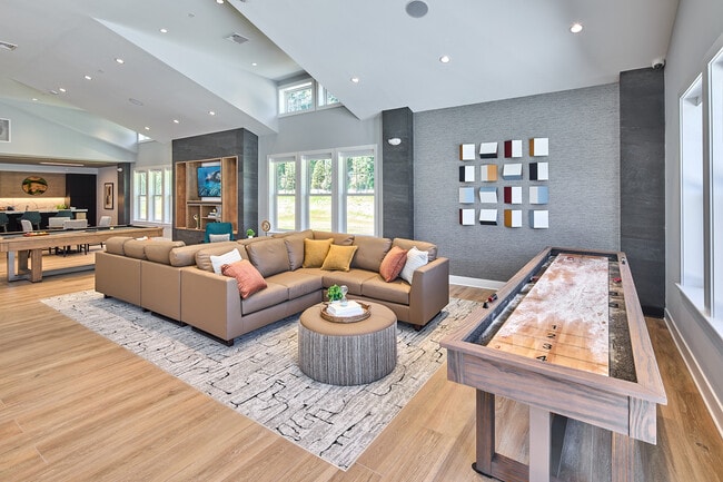 Building Photo - The Reserve at Clarkstown LLC