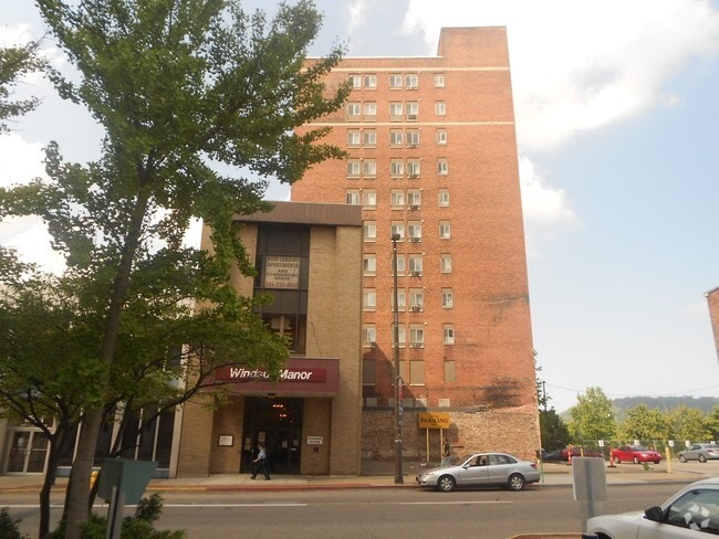 Building Photo - Windsor Manor Rental