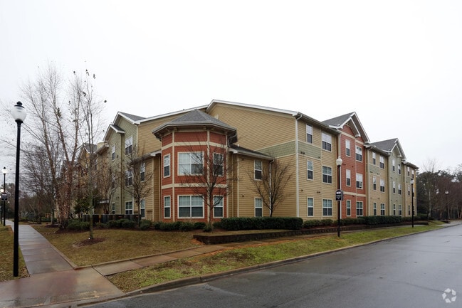 Primary Photo - Morris Court III