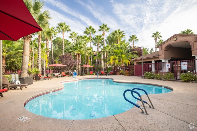 Building Photo - Carefree Senior (55+) Living at North Natomas