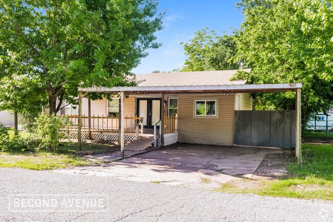Building Photo - 4324 SE 39th St Rental
