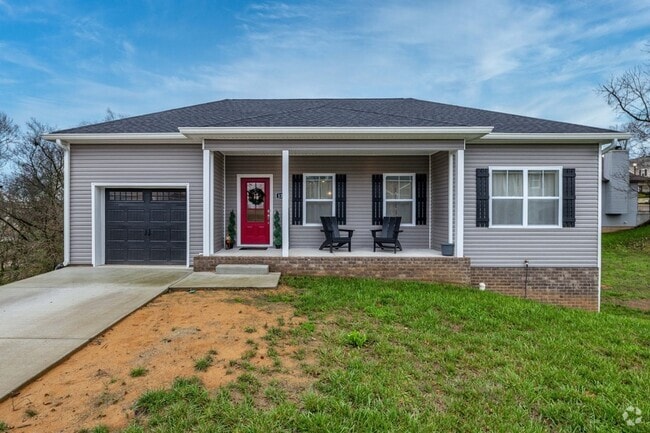 Building Photo - 1239 Oxford Village Cir Rental
