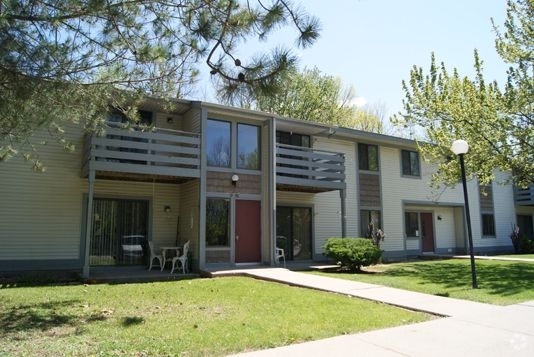 Building Photo - Whispering Winds Apartments