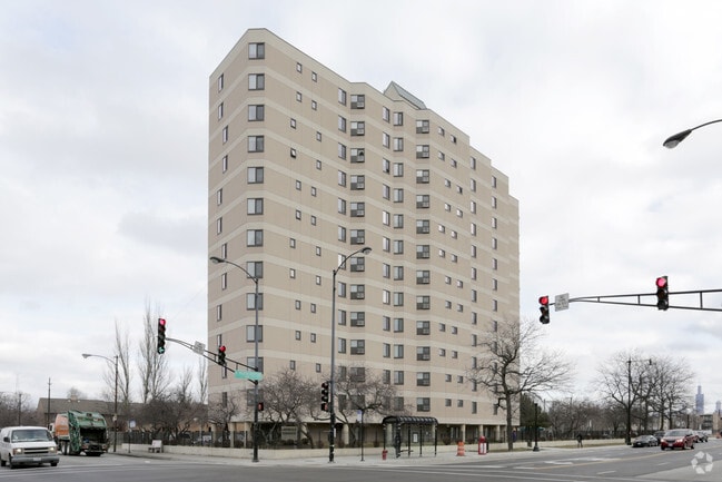 Primary Photo - Lawndale Terrace Rental