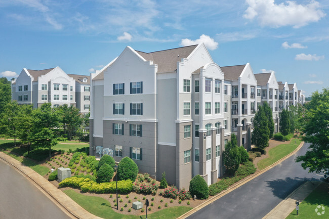 Building Photo - Emblem Alpharetta (a 55+ Community) Rental