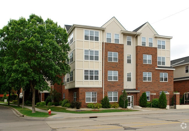 Building Photo - Cornelia House Rental