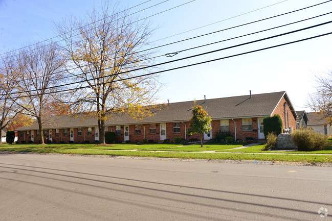 Westmont Place Apartments - Westmont Place Apartments